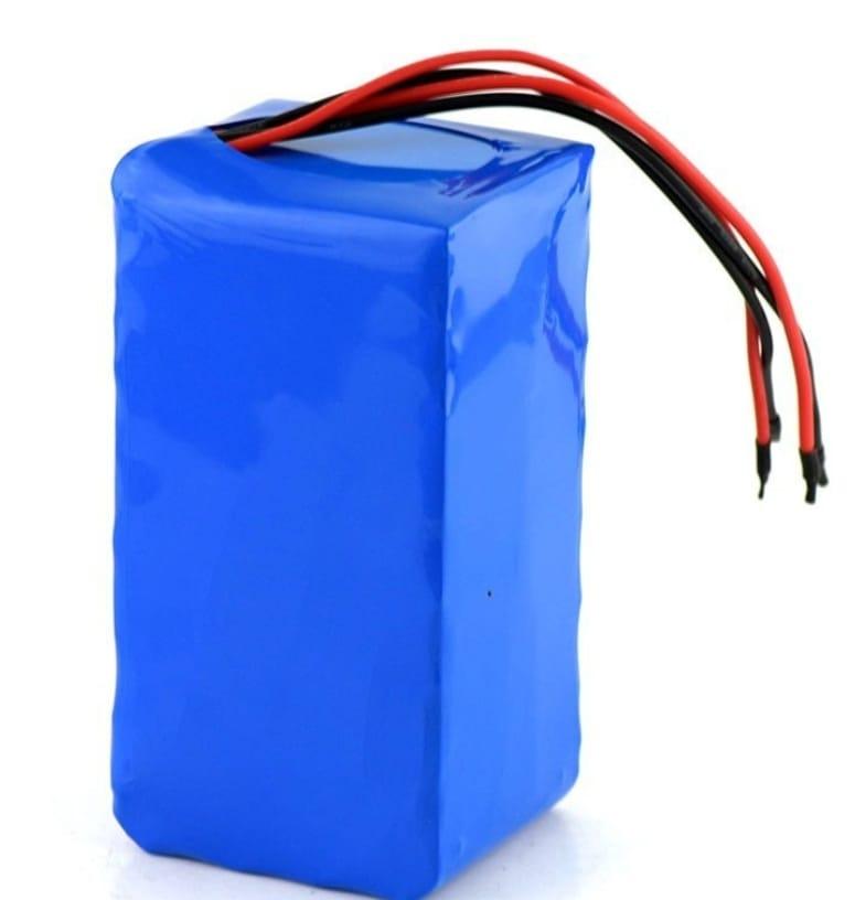 PATOYS | 12.8v - 8ah lithium ion battery - PATOYS