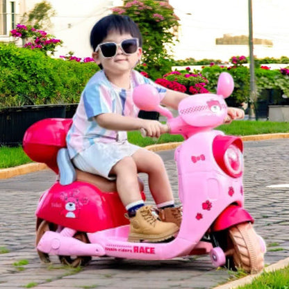 PATOYS | Kids Vespa - Activa Type Electric Scooter | 2 - 5 Years Ride - On - PATOYS - HLW - 8188